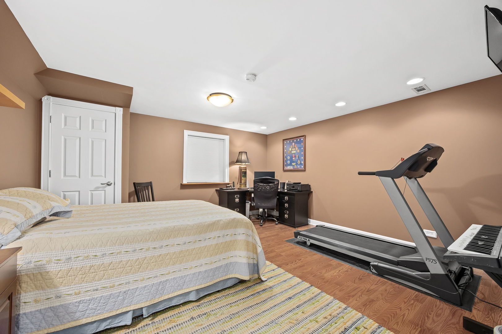 2816 Cordgrass Road Naperville, IL 60564 - Photo 33 of 49 a bedroom with a bed and a desk