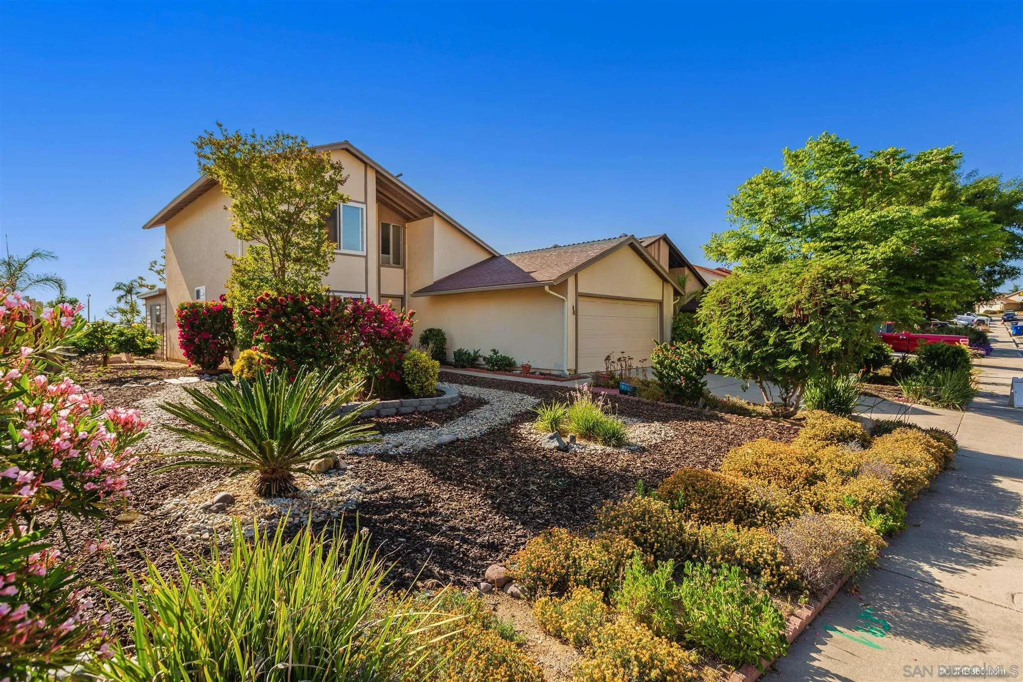 8634 Langholm Road El Cajon, CA 92021 - Photo 3 of 24 Gallery Image 3