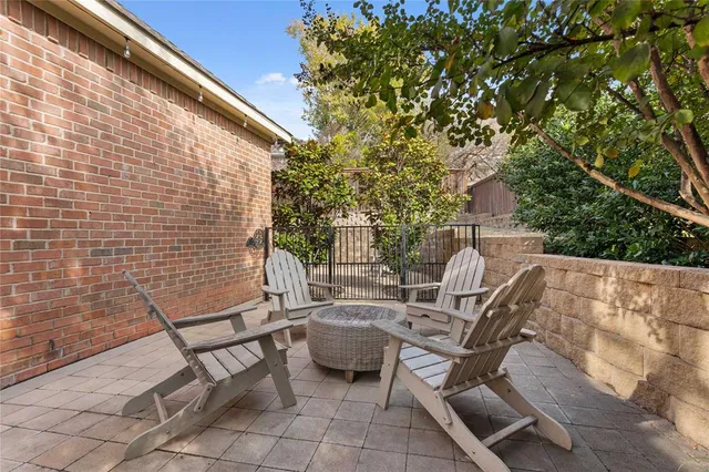 $585,000 | 102 Weatherly Circle, Rockwall, TX 75032