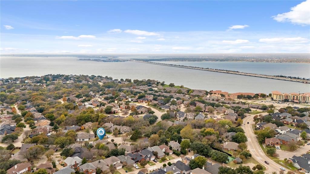 102 Weatherly Circle Rockwall, TX 75032 - Photo 7 of 39 a view of a city