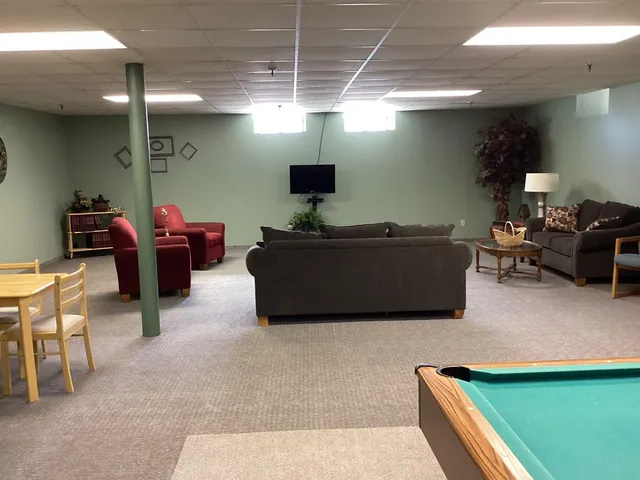 $106,900 | 913 Abbott Street, Unit 203, Albert Lea, MN 56007