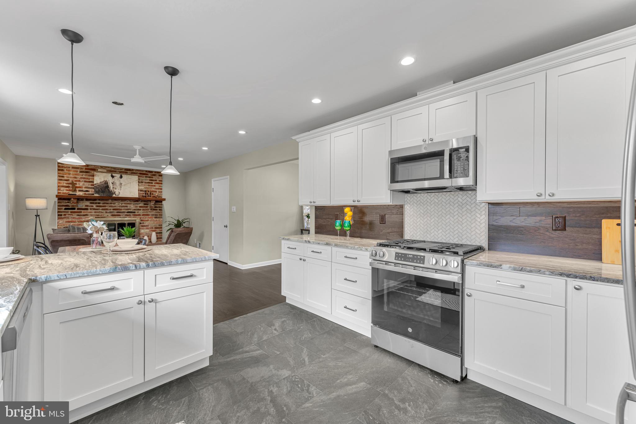 1736 Winslow Road Williamstown, NJ 08094 - Photo 12 of 38