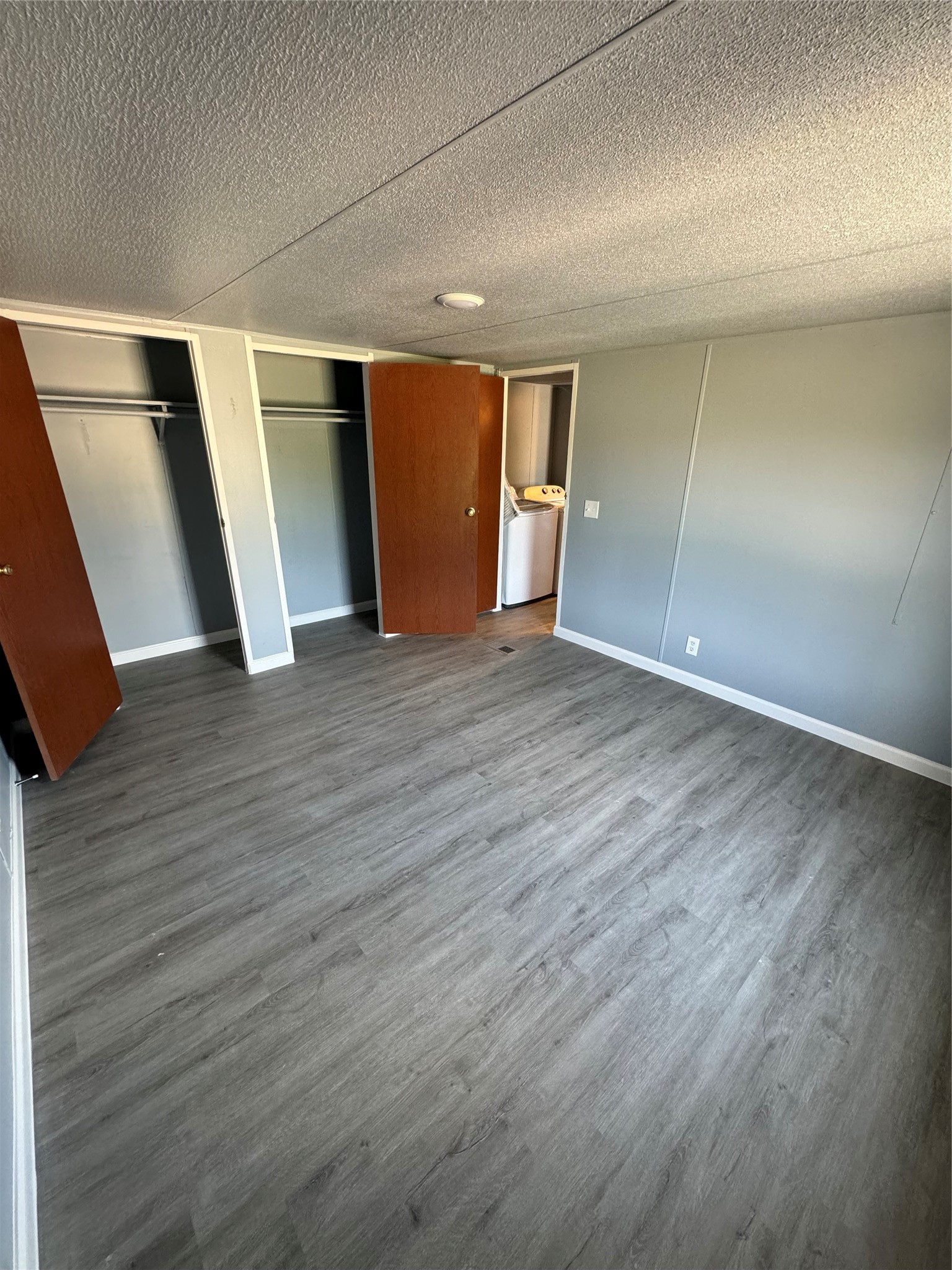 9017 Taub Road, Unit I Houston, TX 77064 - Photo 19 of 27 Gallery Image 19