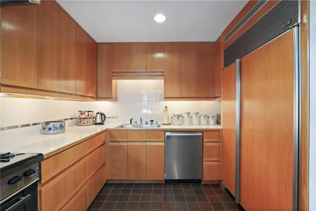 $4,495,000 | 28 Heron Lake Road, Bedford, NY 10506