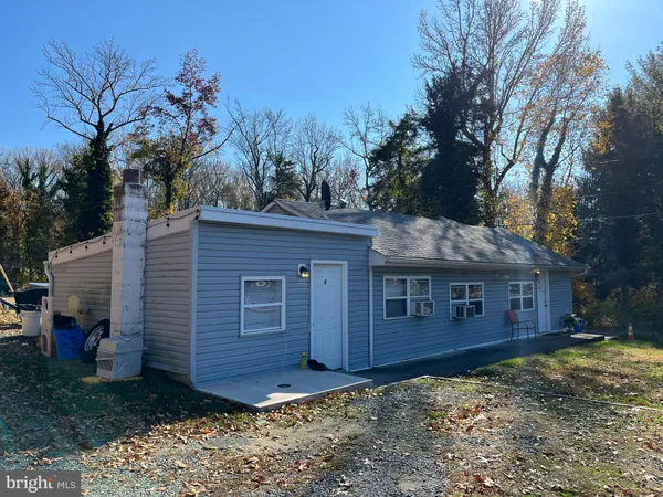 $295,000 | 2430 Highway Browns Mills, Mount Holly, NJ 08060
