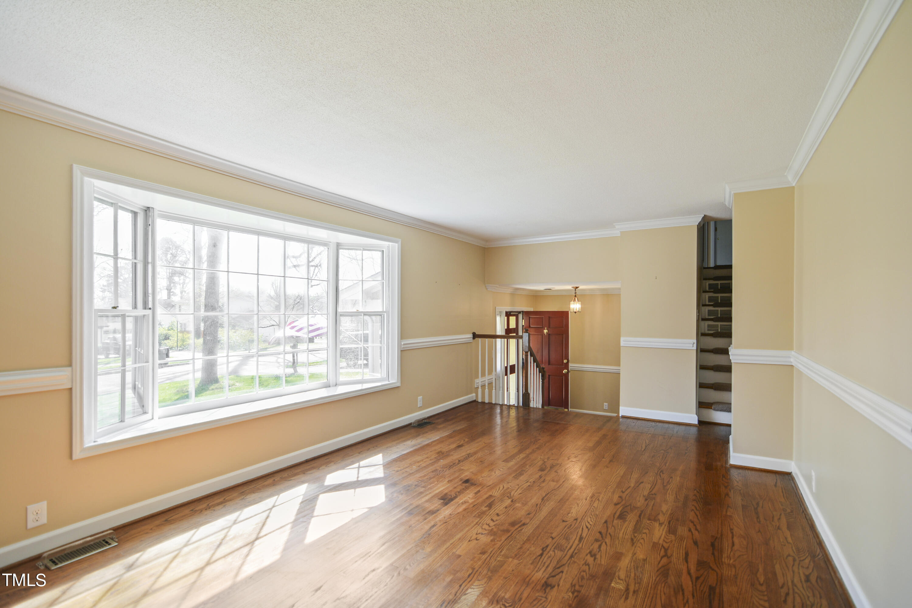 905 Hemingway Drive Raleigh, NC 27609 - Photo 5 of 23 03