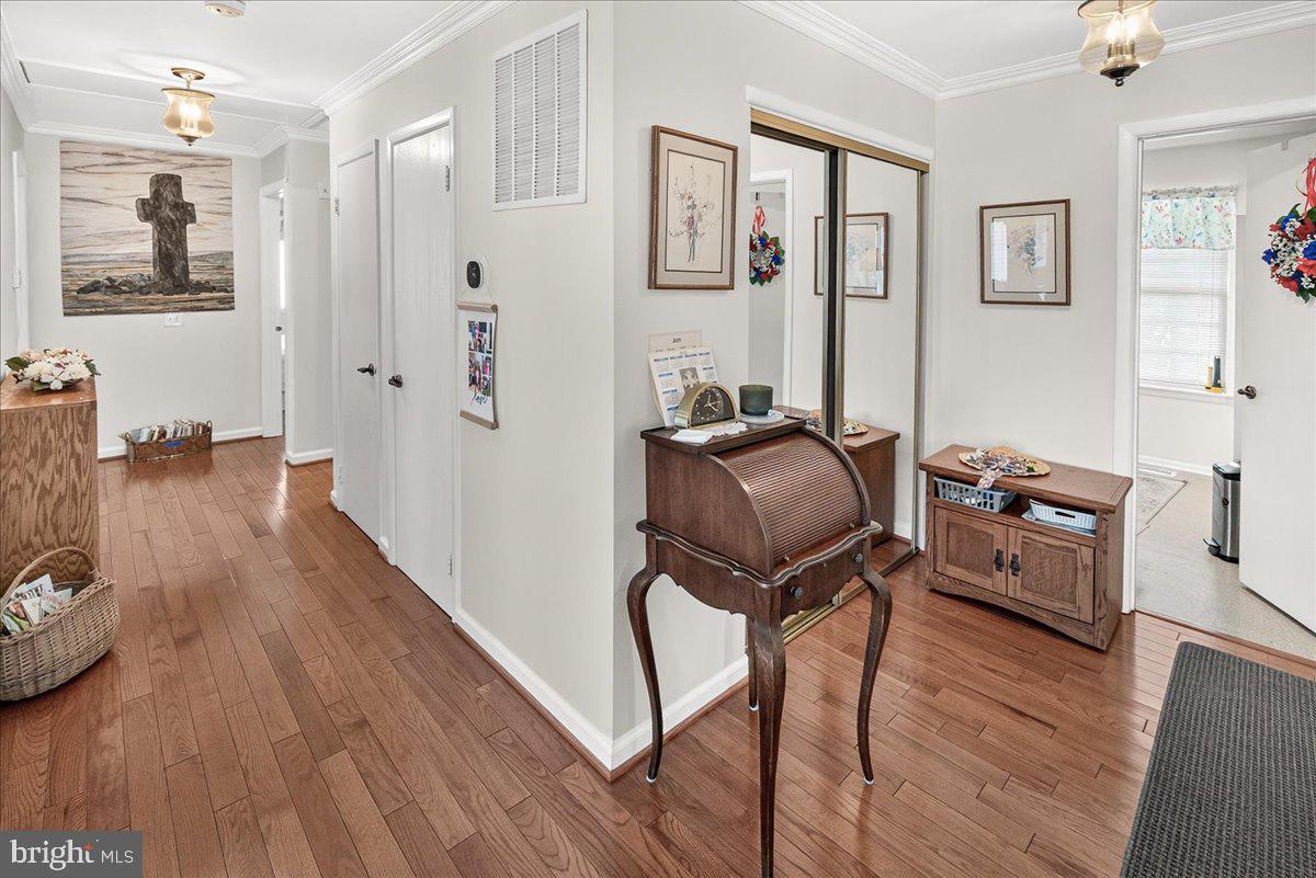 7057 Catalpa Road Frederick, MD 21703 - Photo 17 of 80