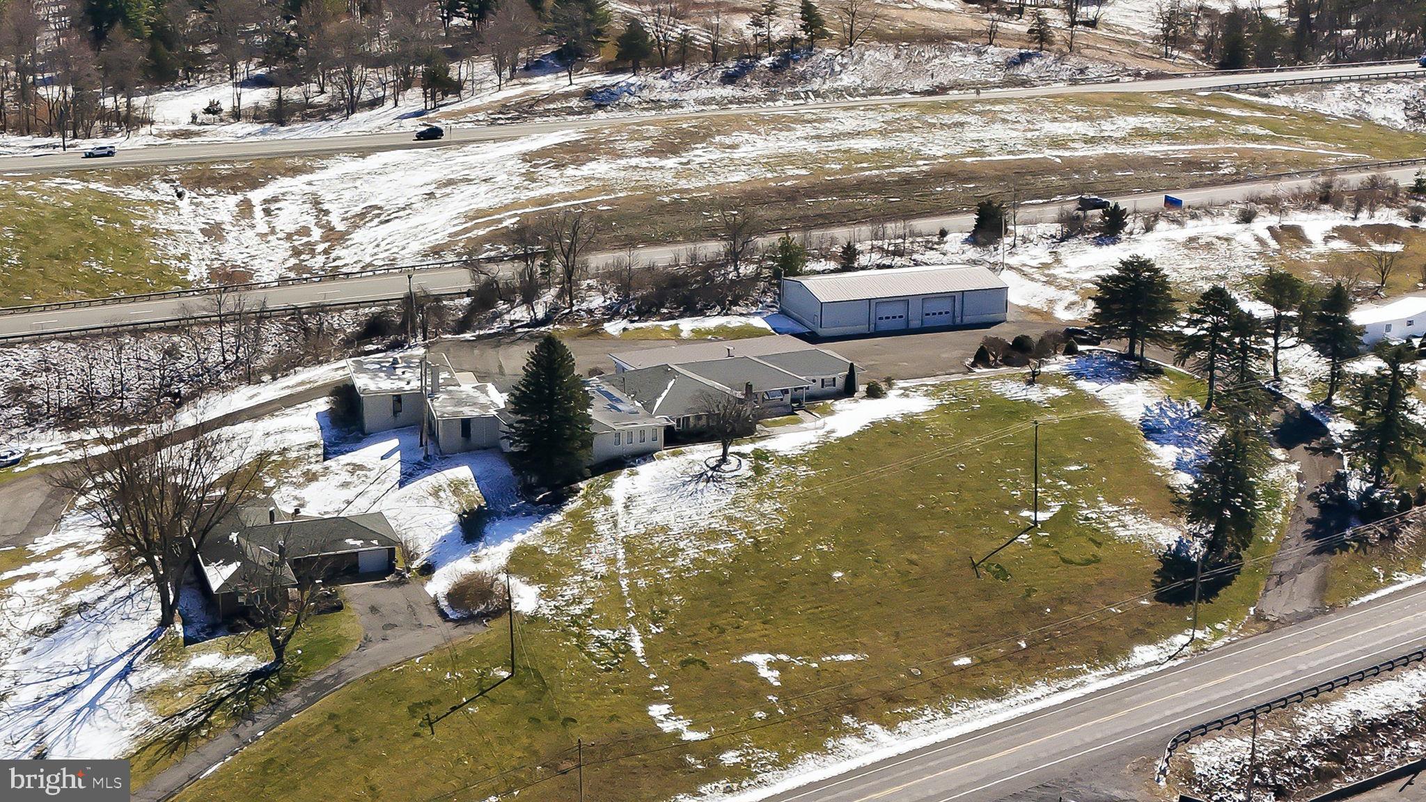 501 South Breezewood Road Breezewood, PA 15533 - Photo 8 of 43