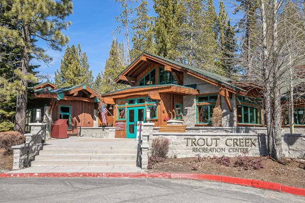 $320,000 | 13854 Northwoods Boulevard, Truckee, CA 96161