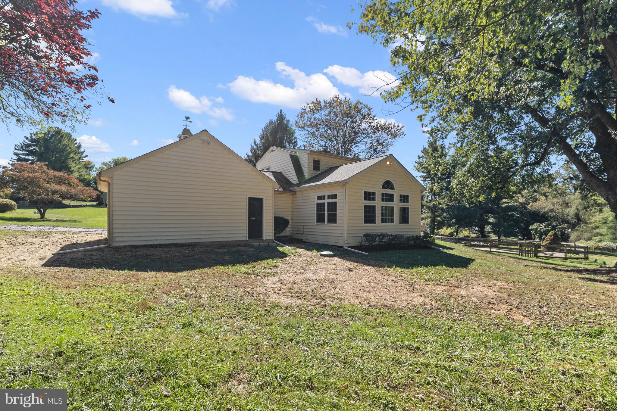 6912 Stratford Drive Sykesville, MD 21784 - Photo 39 of 46 a house view with a garden space
