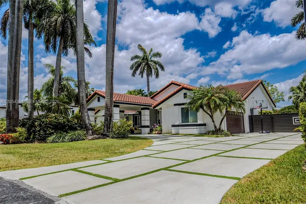 $1,990,000 | 11929 Southwest 72nd Terrace, Miami, FL 33183