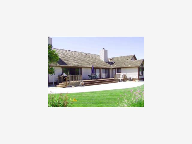 2415 Ric Drive Gilroy, CA 95020 - Photo 8 of 9