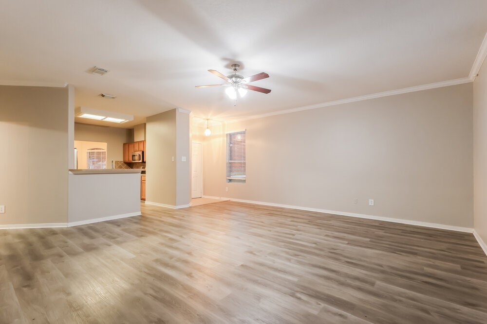 12214 Landsdown Ridge Way Humble, TX 77346 - Photo 5 of 17