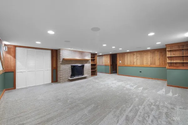 $499,900 | 21W301 Par Lane, Itasca, IL 60143