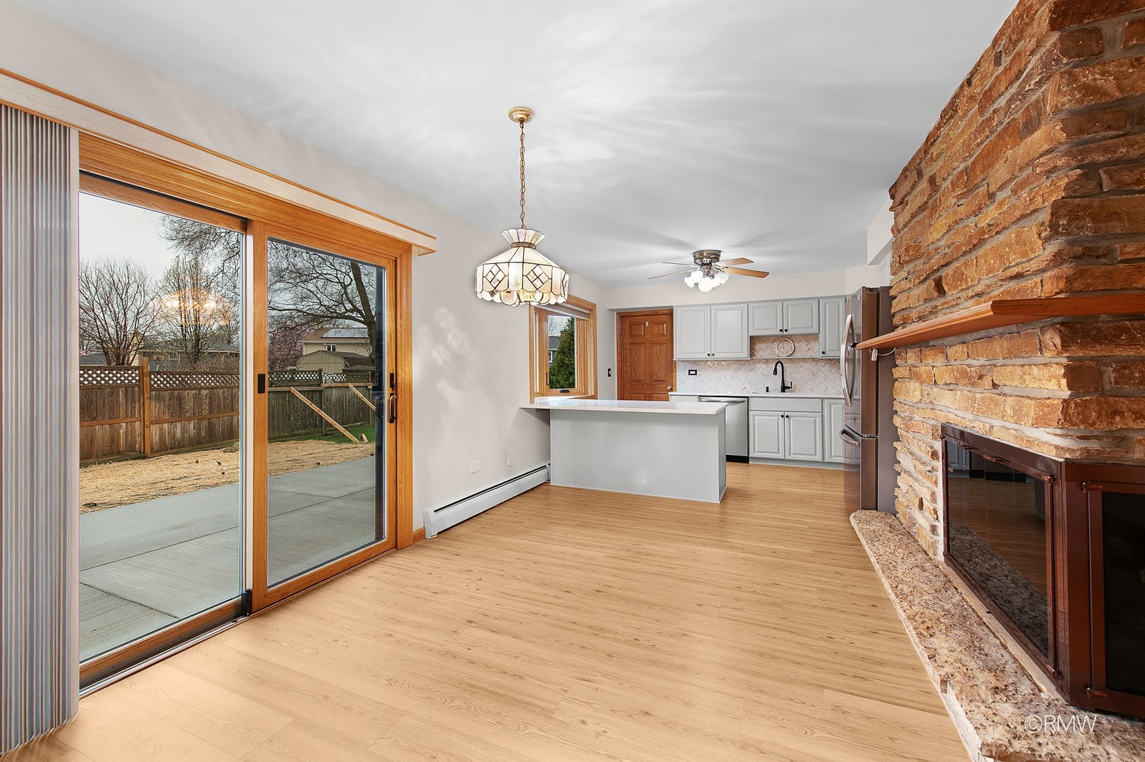 21W301 Par Lane Itasca, IL 60143 - Photo 8 of 28