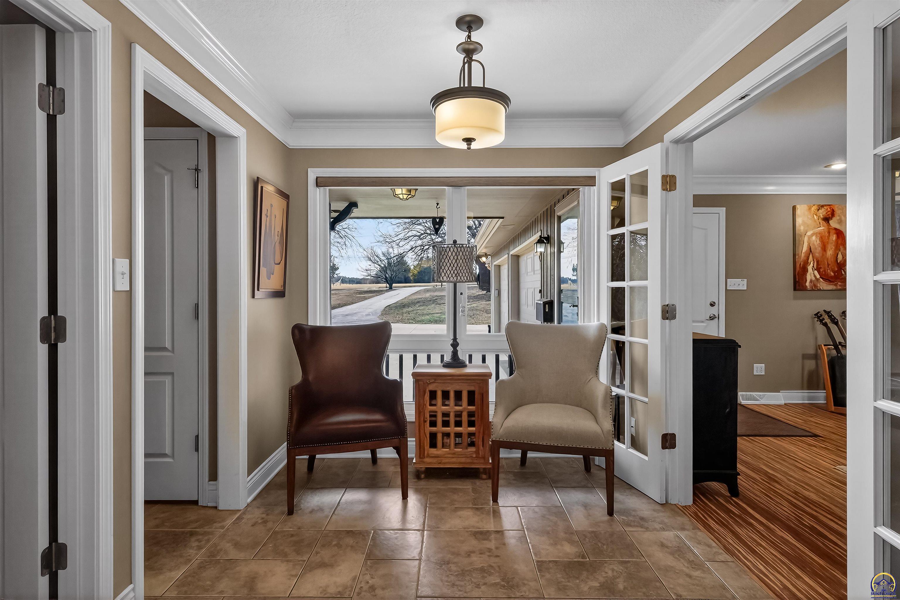 5934 Southwest 47th Street Topeka, KS 66610 - Photo 15 of 58