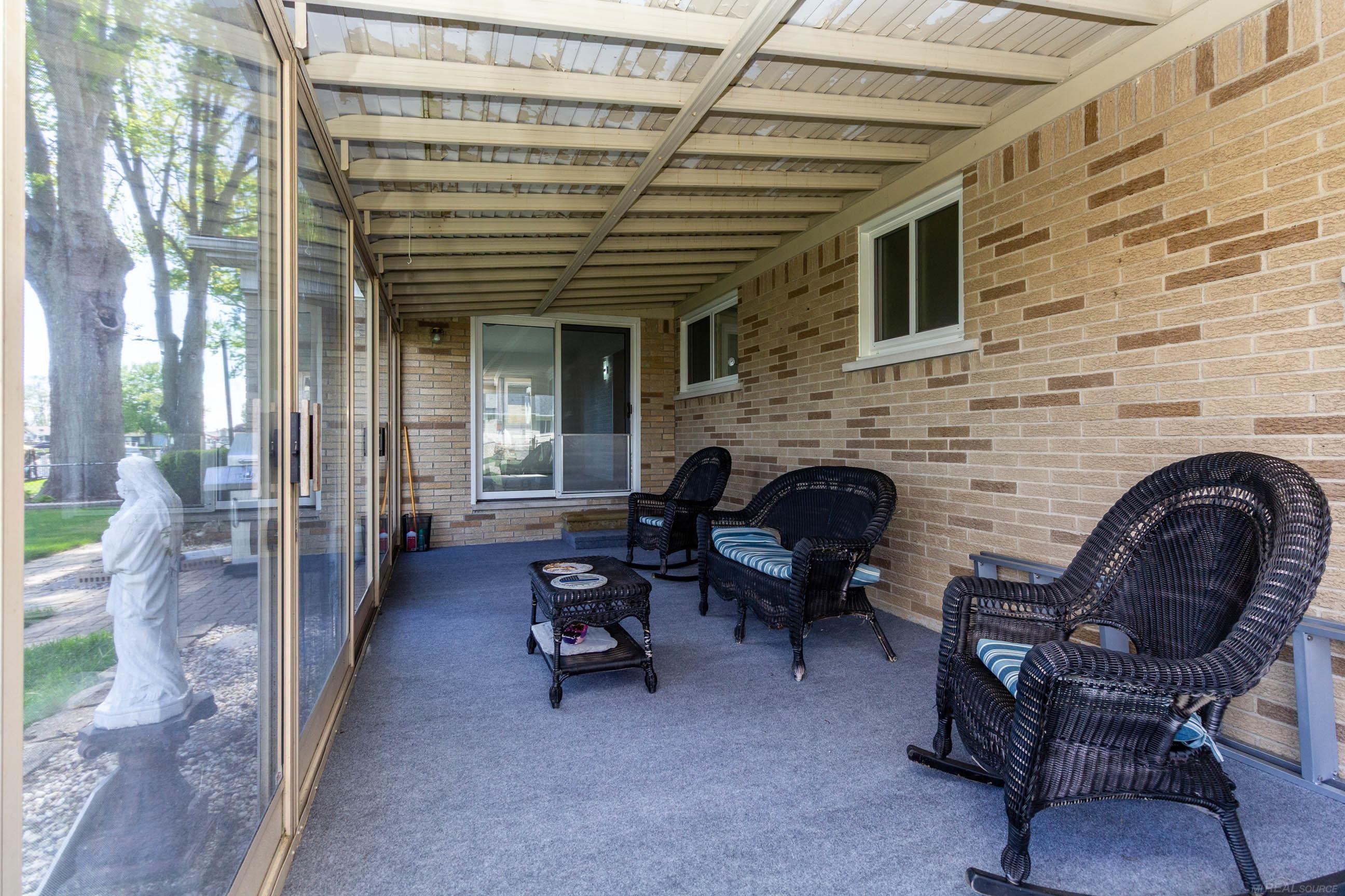 7249 Bluebill Road Algonac, MI 48001 - Photo 29 of 38 50174916-c8e3f38c-1874-4ce5-bcad-3887aca35f10.JPG
