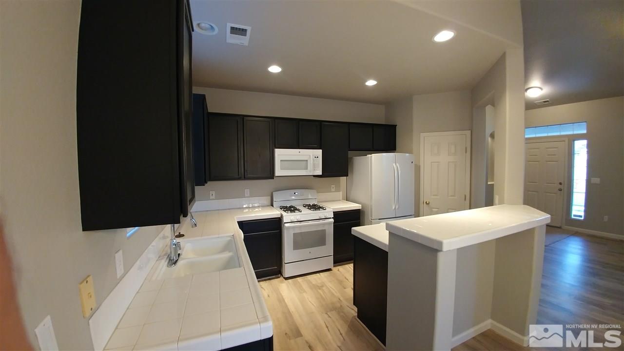 10463 Chadwell Drive Reno, NV 89521 - Photo 10 of 21 Photo 10