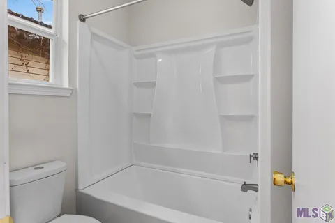 $239,000 | 607 Court Street, Port Allen, LA 70767