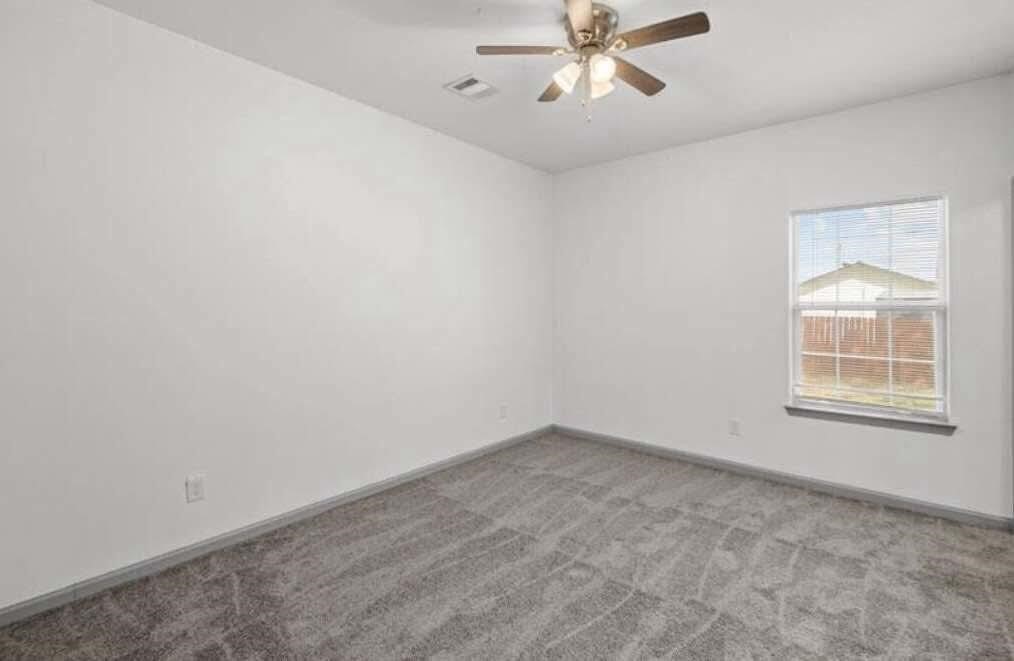 235 Calloway Street Houston, TX 77029 - Photo 11 of 12