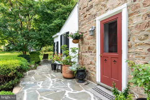 $765,000 | 705 Whites Road, Lansdale, PA 19446