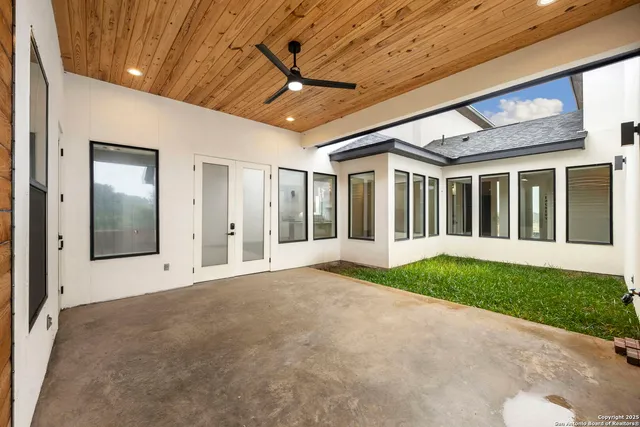 $420,000 | 217 Peter Kleid Loop, Blanco, TX 78606