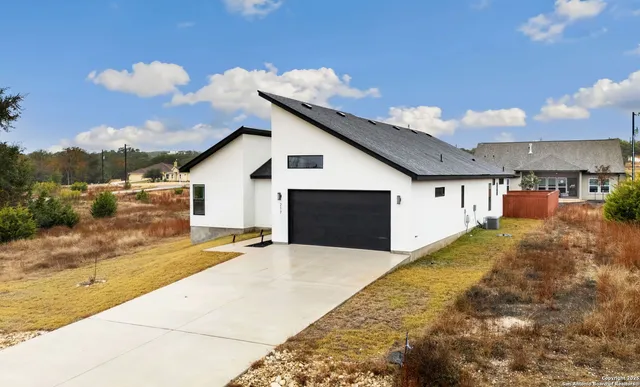 $420,000 | 217 Peter Kleid Loop, Blanco, TX 78606