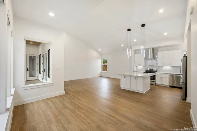 $420,000 | 217 Peter Kleid Loop, Blanco, TX 78606