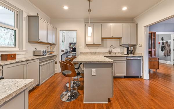 107 Elmore Road Pittsburgh, PA 15221 - Photo 13 of 32 Gallery Image 13