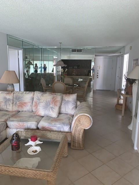 303 Racquet Club Road, Unit 206 Weston, FL 33326 - Photo 4 of 19