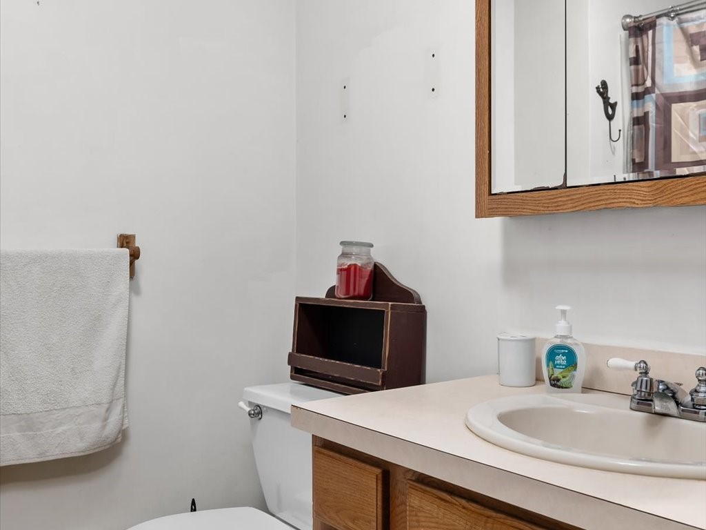 15 Colvintown Road Coventry, RI 02816 - Photo 17 of 23