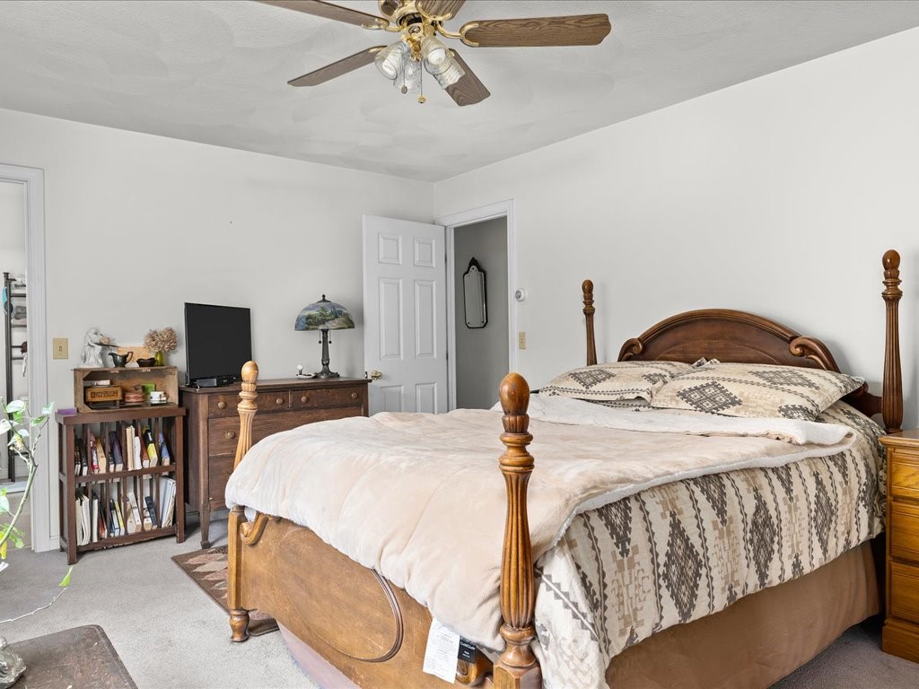 15 Colvintown Road Coventry, RI 02816 - Photo 19 of 23