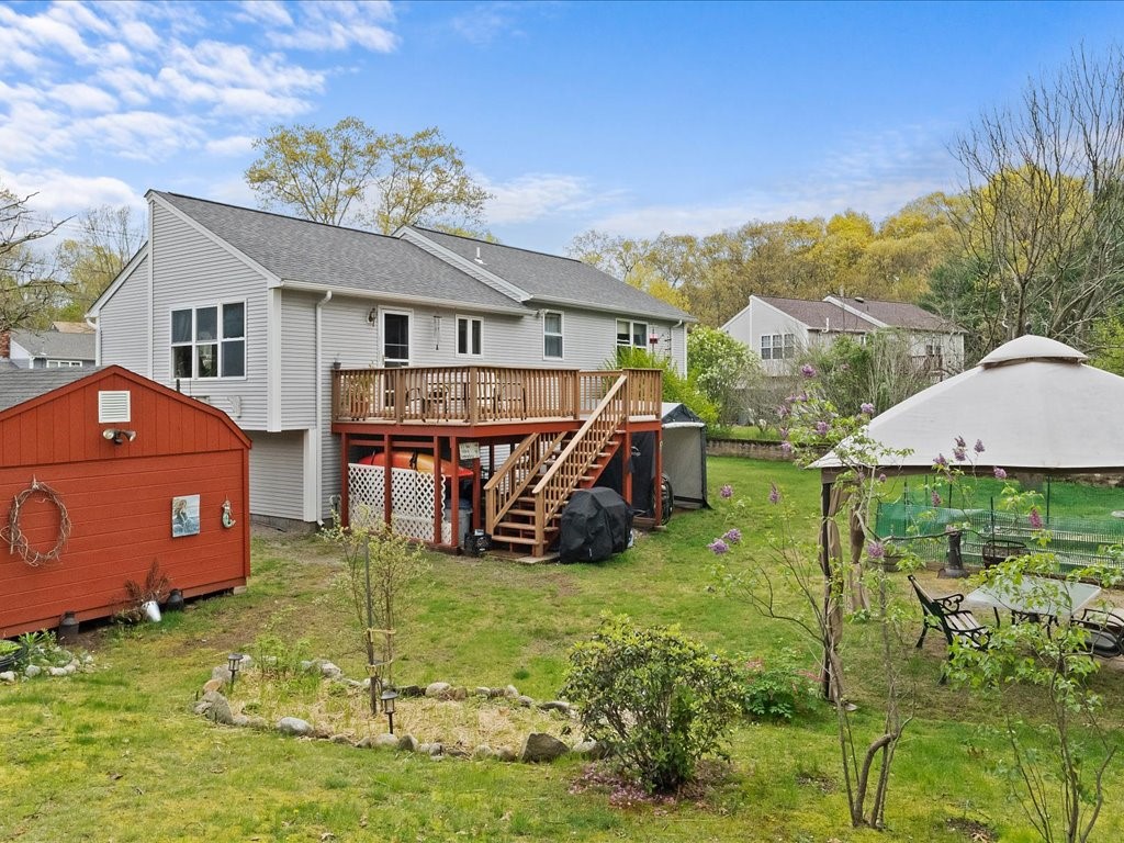 15 Colvintown Road Coventry, RI 02816 - Photo 6 of 23