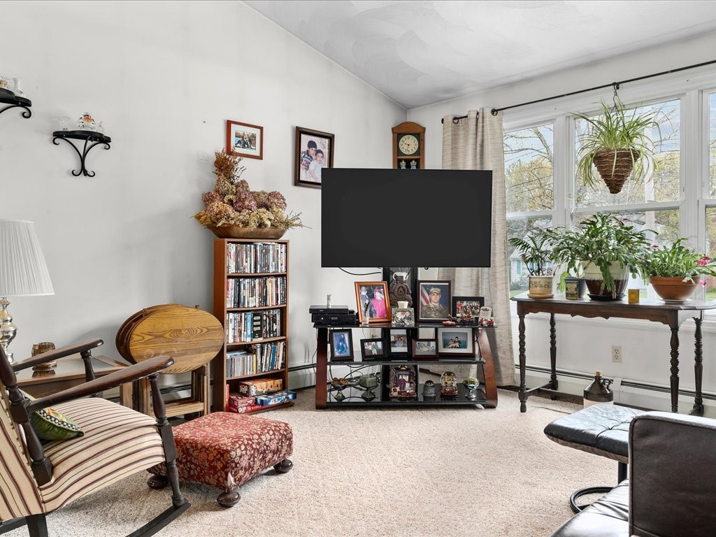 15 Colvintown Road Coventry, RI 02816 - Photo 10 of 23