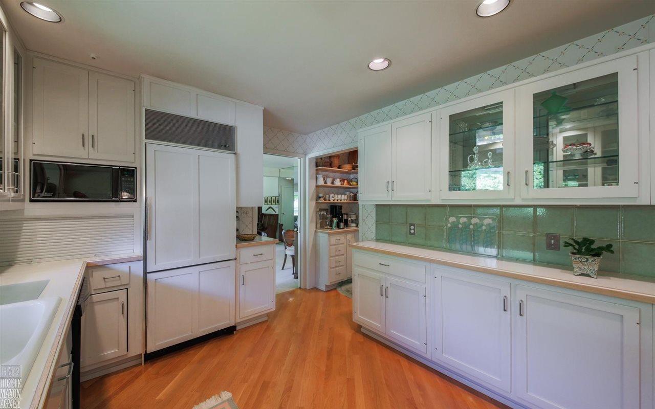 336 Moross Road Grosse Pointe Farms, MI 48236 - Photo 17 of 31