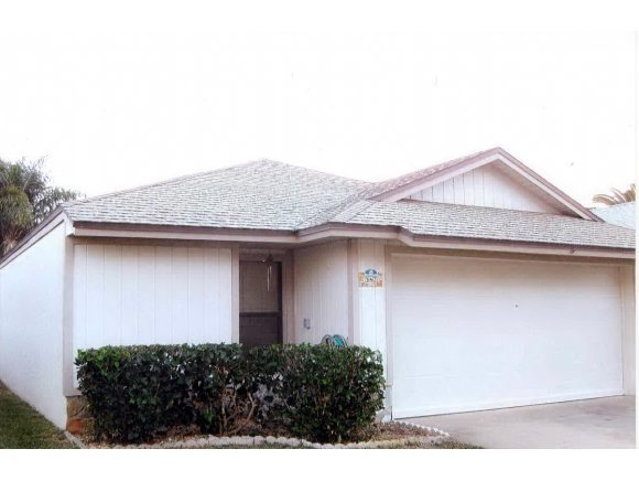 347 Myrtlewood Road Melbourne, FL 32940 - Photo 1 of 12 Primary Photo