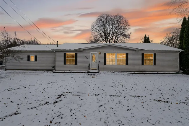 $160,000 | 835 Fleming Avenue, Jackson, MI 49202