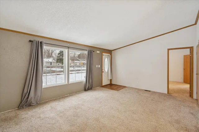 $160,000 | 835 Fleming Avenue, Jackson, MI 49202