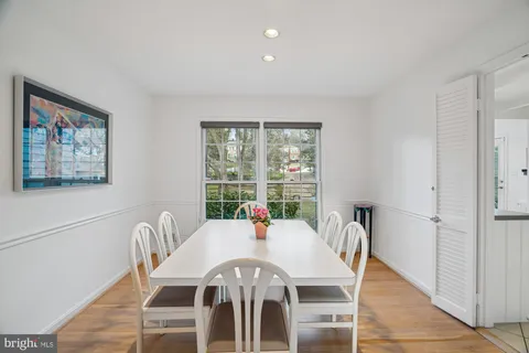 $1,189,000 | 11509 Farmland Drive, North Bethesda, MD 20852