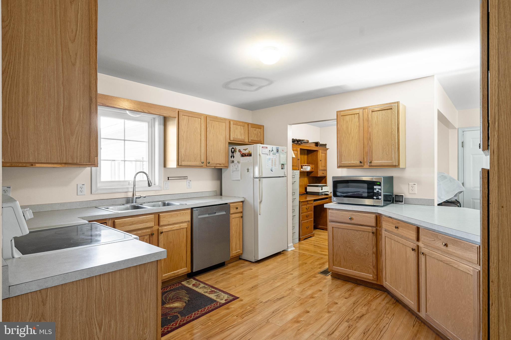 37624 Cedar Street Ocean View, DE 19970 - Photo 11 of 25 Good sized Kitchen