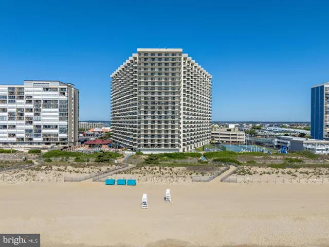 a view of a tall building in the background