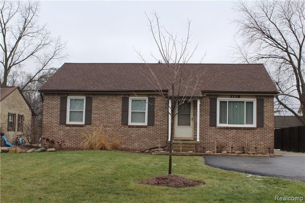 3738 Cone Avenue Rochester Hills, MI 48309 - Photo 1 of 26