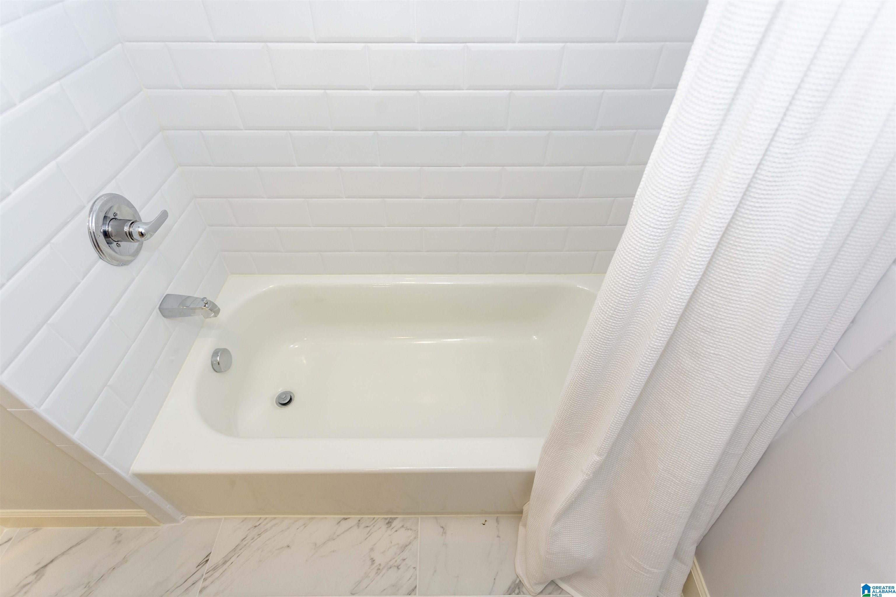 1905 Seneca Road Birmingham, AL 35216 - Photo 23 of 35