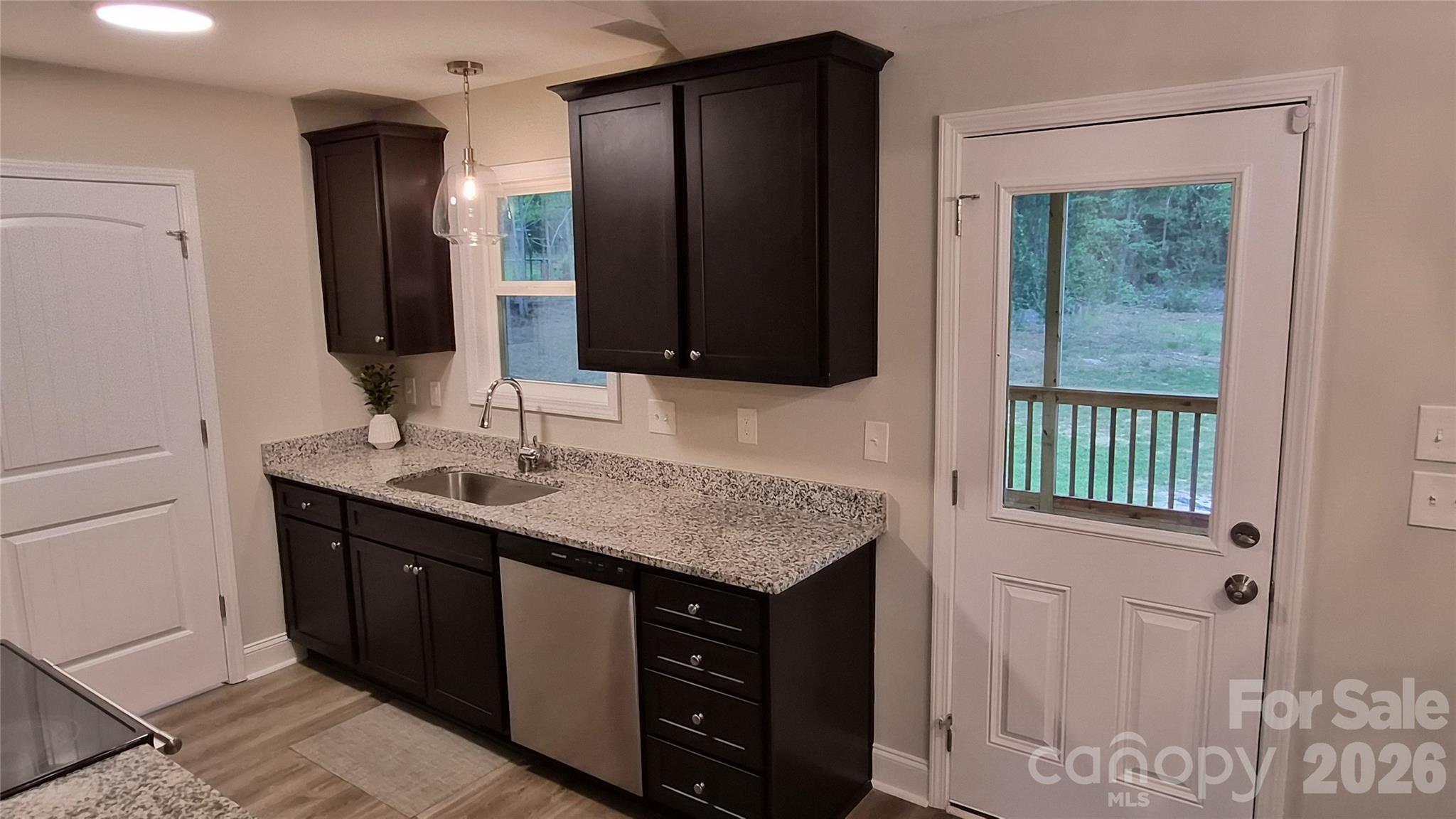 119 Hamilton Street Chester, SC 29706 - Photo 4 of 22