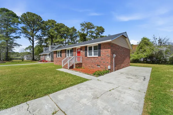 $242,000 | 127 King Street, Jacksonville, NC 28540