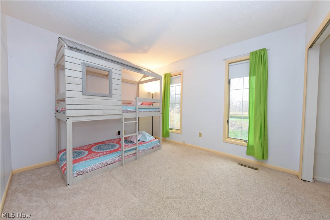 19566 Hunt Road Strongsville, OH 44136 - Photo 14 of 25 Gallery Image 14