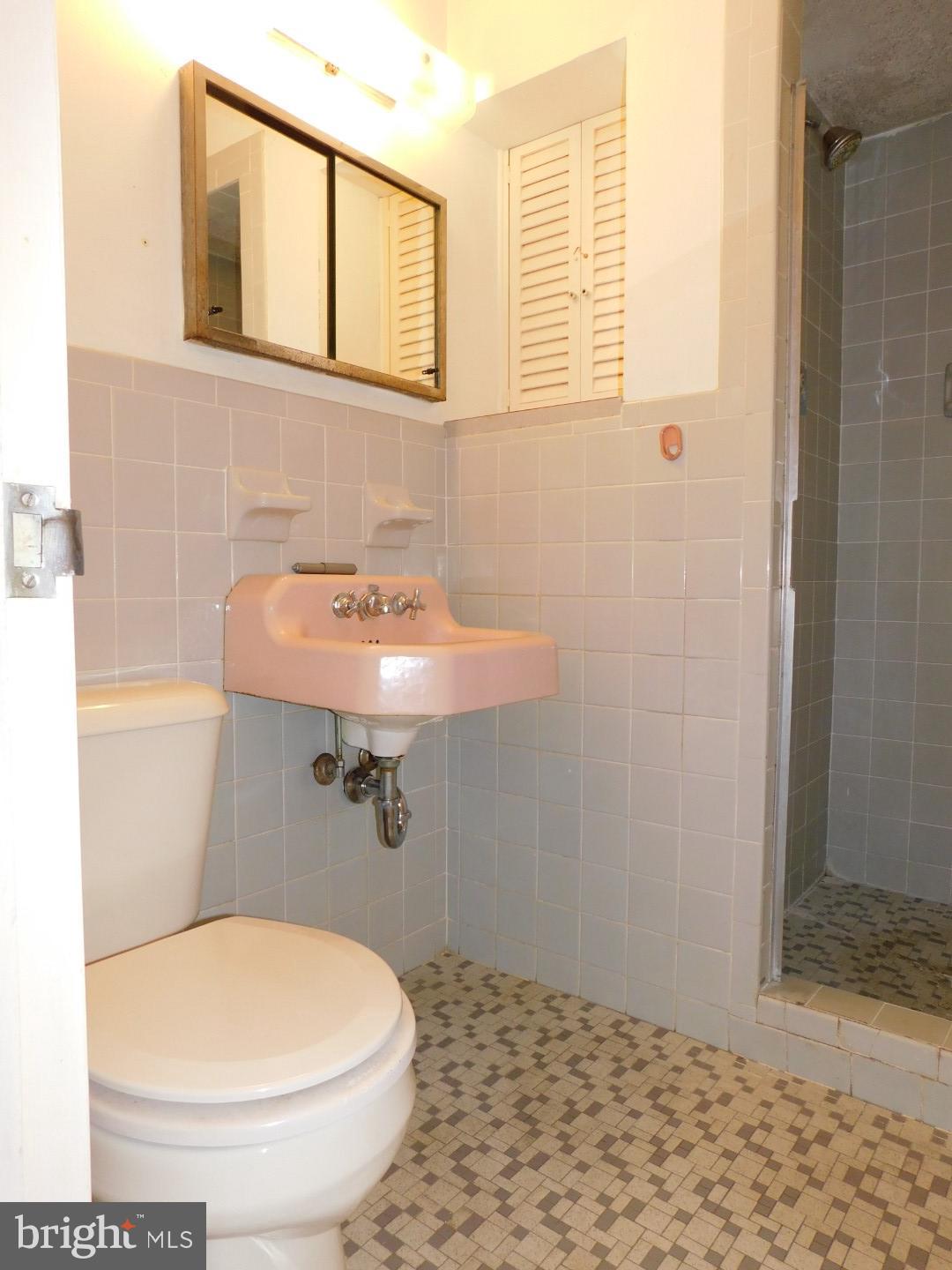 666 West Sandy Ridge Road Doylestown, PA 18901 - Photo 12 of 21