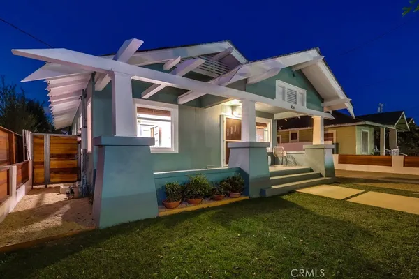 $1,399,500 | 456 Cherry Avenue, Long Beach, CA 90802