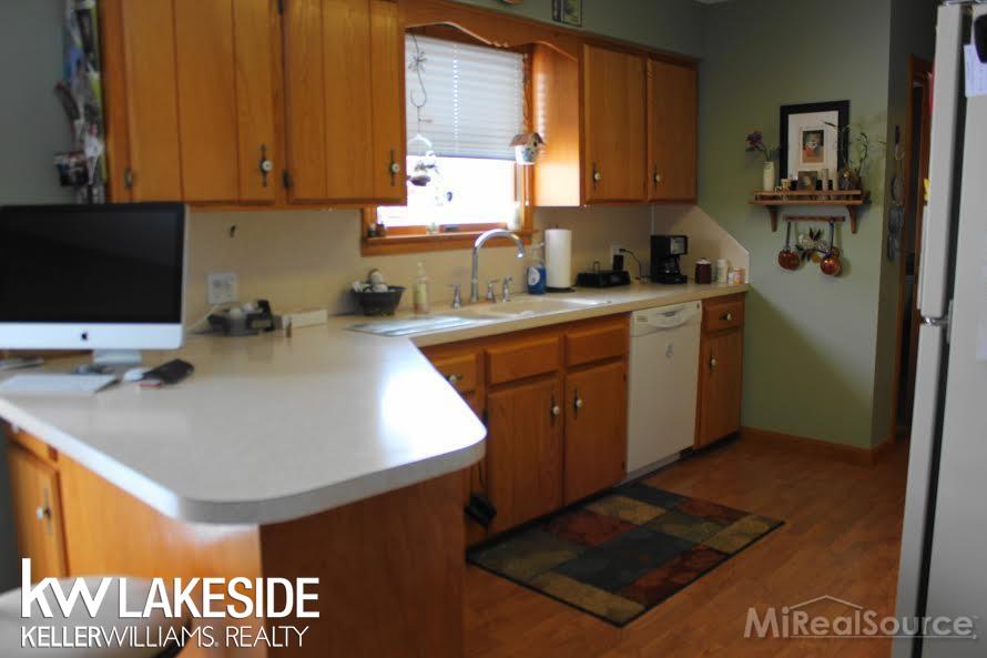 4010 Genesee Road Lapeer, MI 48446 - Photo 10 of 26