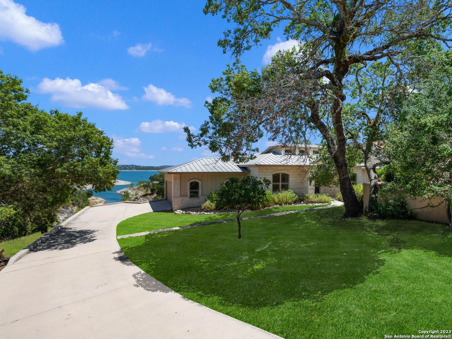 1025 Barbara Drive, Canyon Lake, TX 78133 Compass